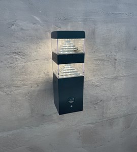 Applique extérieure pyramide 1000 lumens avec détecteur