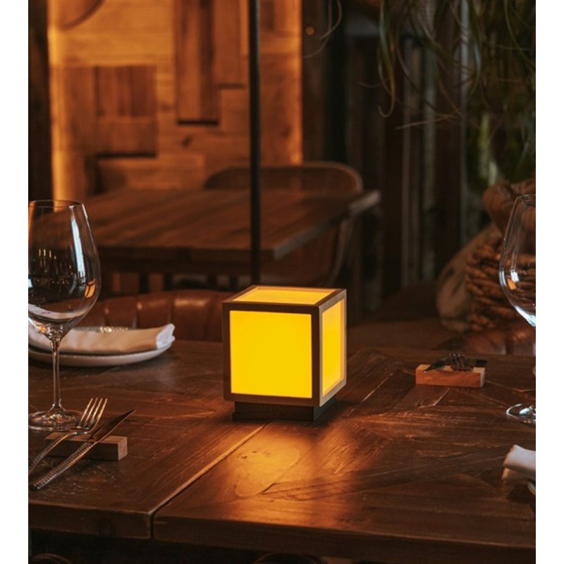 Lanterne portable sans fil rechargeable usb et solaire vega