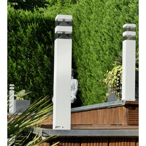 Borne extérieure pyramide 60cm blanc