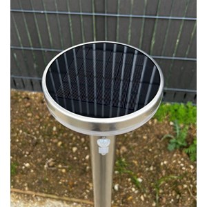 Borne extérieure solaire living avec détecteur de mouvements 85cm inox