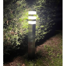 Borne extérieure pyramide 80cm inox