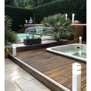 Borne extérieure pyramide piscine 40cm blanc