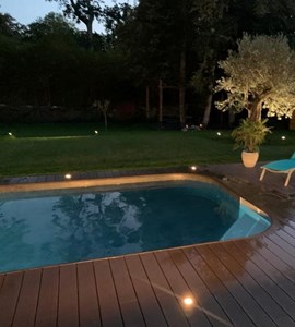 Spot encastrable pour abords de piscine à ampoule interchangeable diamètre 10 cm