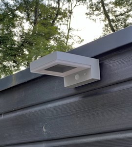 Applique extérieure solaire letina avec détecteur de mouvements