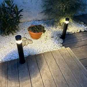 Borne led solaire orion avec détecteur de mouvement