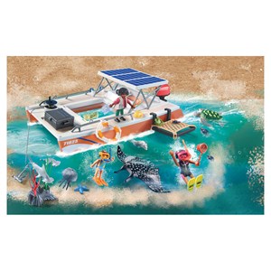 Bateau de surveillance des récifs