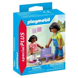 Activité peinture entre maman et enfant