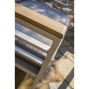 Ensemble table, fauteuils et bancs de jardin cayenne