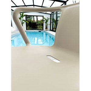 Lot de 2 fauteuils de jardin empilables en polypropylène