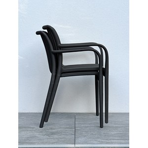 Lot de 2 fauteuils de jardin empilables en polypropylène