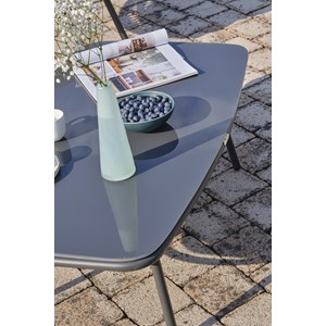 Salon bas de jardin tulum