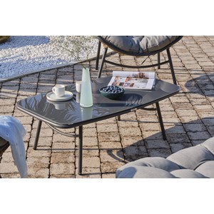 Salon de jardin 4 places en résine tressée