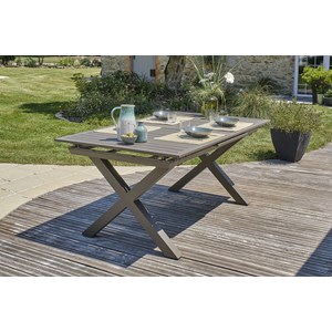 Table de jardin floride