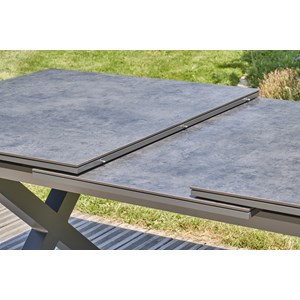 Table de jardin floride