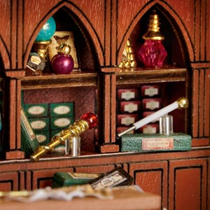 Magasin de magie. Maquette 3d avec un design de panneau de porte ouverte.