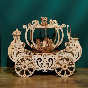 Maquette en bois 3d, conception de carrosse en citrouille.