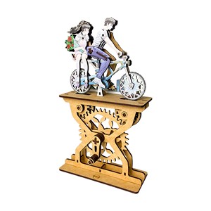 Maquette en bois 3d, avec mouvement mécanique design amants du vélo en couleur.