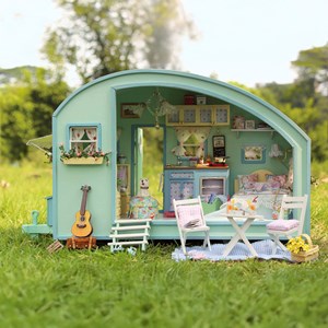 Caravane, un voyage dans le temps. Maquette 3d, réaliste.