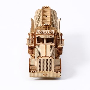 Maquette en bois 3d, conception de camion-citerne avec mouvement mécanique.