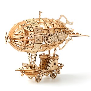 Maquette en bois 3d, design de véhicule aérien avec mouvement mécanique.