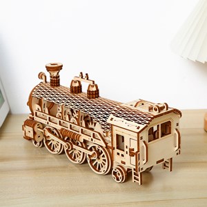 Maquette en bois 3d, design de train à vapeur avec mouvement mécanique.