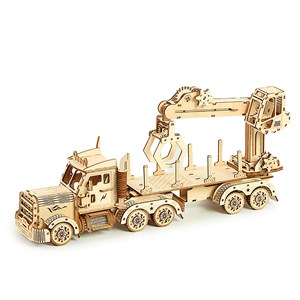 Maquette en bois 3d, design de camion avec grue à mouvement mécanique.