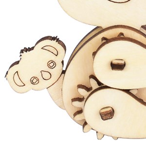 Mini puzzle mécanique 3d en bois. Design koala. 18 pièces.