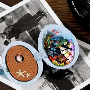 Maquette miniature 3d promenade sous-marine 4x5x4 cm.