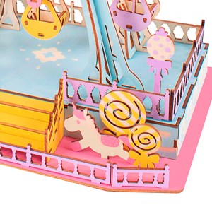 Puzzle 3d en bois. Grande roue rose. 204 pièces.