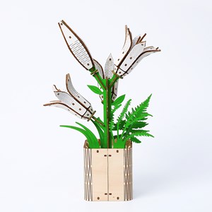 Maquette en bois 3d, design de lys. 136 pièces.