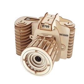 Puzzle 3d en bois. Appareil photo. 57 pièces.