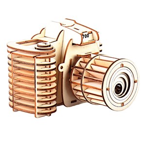 Puzzle 3d en bois. Appareil photo. 57 pièces.