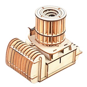 Puzzle 3d en bois. Appareil photo. 57 pièces.