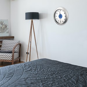 Horloge murale ø25,4 cm lumineuse avec 4 led bleues - radiopilotée