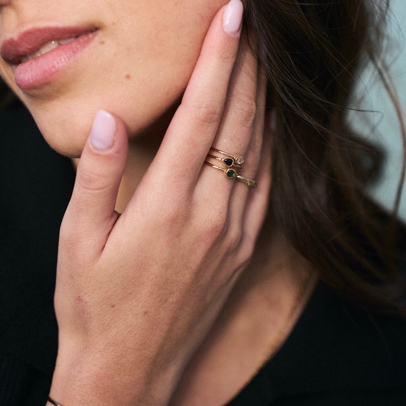 Meora Paris - Bague goutte noire