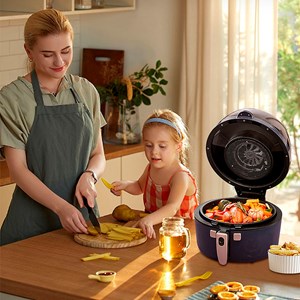 Friteuse à air de 8 litres avec température réglable.
