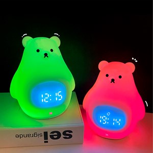 Réveil avec lumière nocturne pour enfants. Lumière led multicolore rgb.