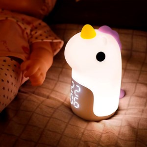 Réveil avec lumière nocturne pour enfants, intensité réglable.