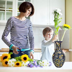 Puzzle 3d en abs avec 160 pièces. Design vase traditionnel avec des fleurs.