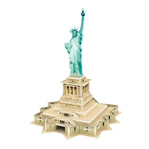 Puzzle 3d en carton de la statue de la liberte situee a new york. 22 pieces.