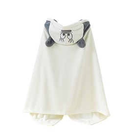 Serviette enfant design souris. Multi-usages : serviette de bain.