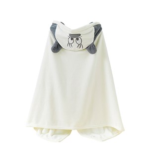 Serviette enfant design souris. Multi-usages : serviette de bain.