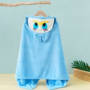 Serviette enfant design canard. Multiusages : serviette de bain.