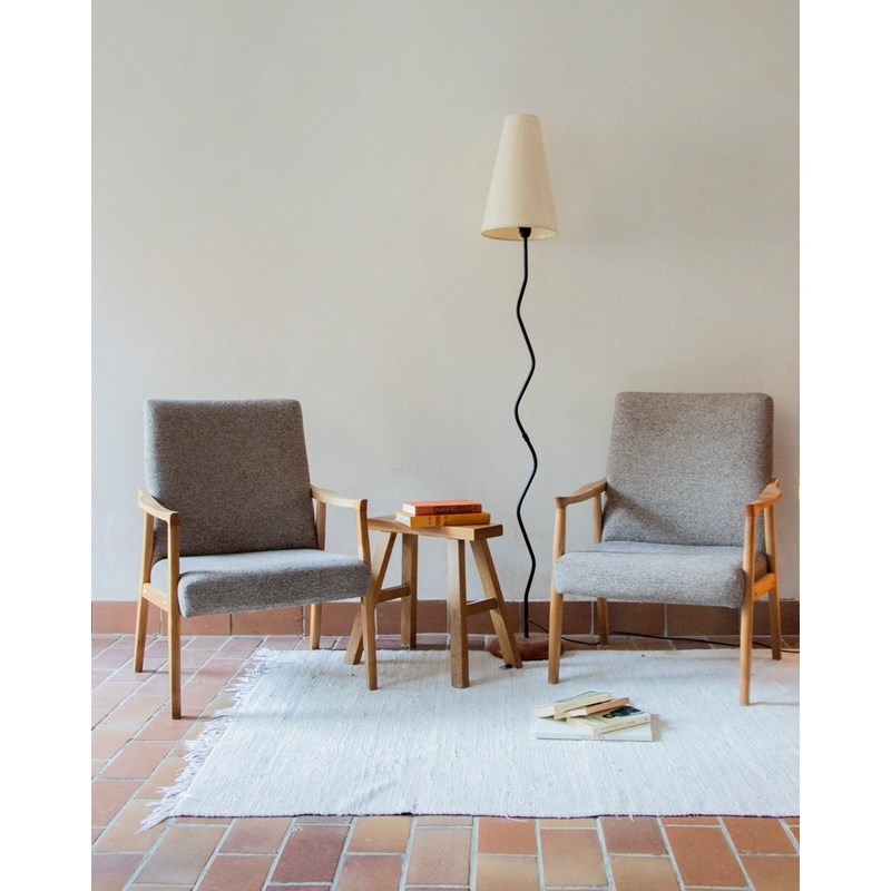 Paire de fauteuils en tissu n°696