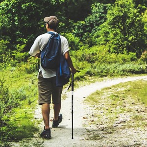 Bâton de marche 67-135 cm - grip eva - randonnée&nbsp;trekking - aluminium - led