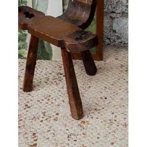 Chaise brutaliste en bois n°736