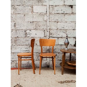 Alma, la paire de chaises thonet n°988