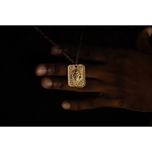 Collier zodiaque lion doré en acier 316l