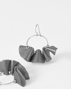 Boucles d'oreilles pendantes chloe acier