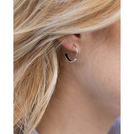 Boucles d'oreilles may vernis noir